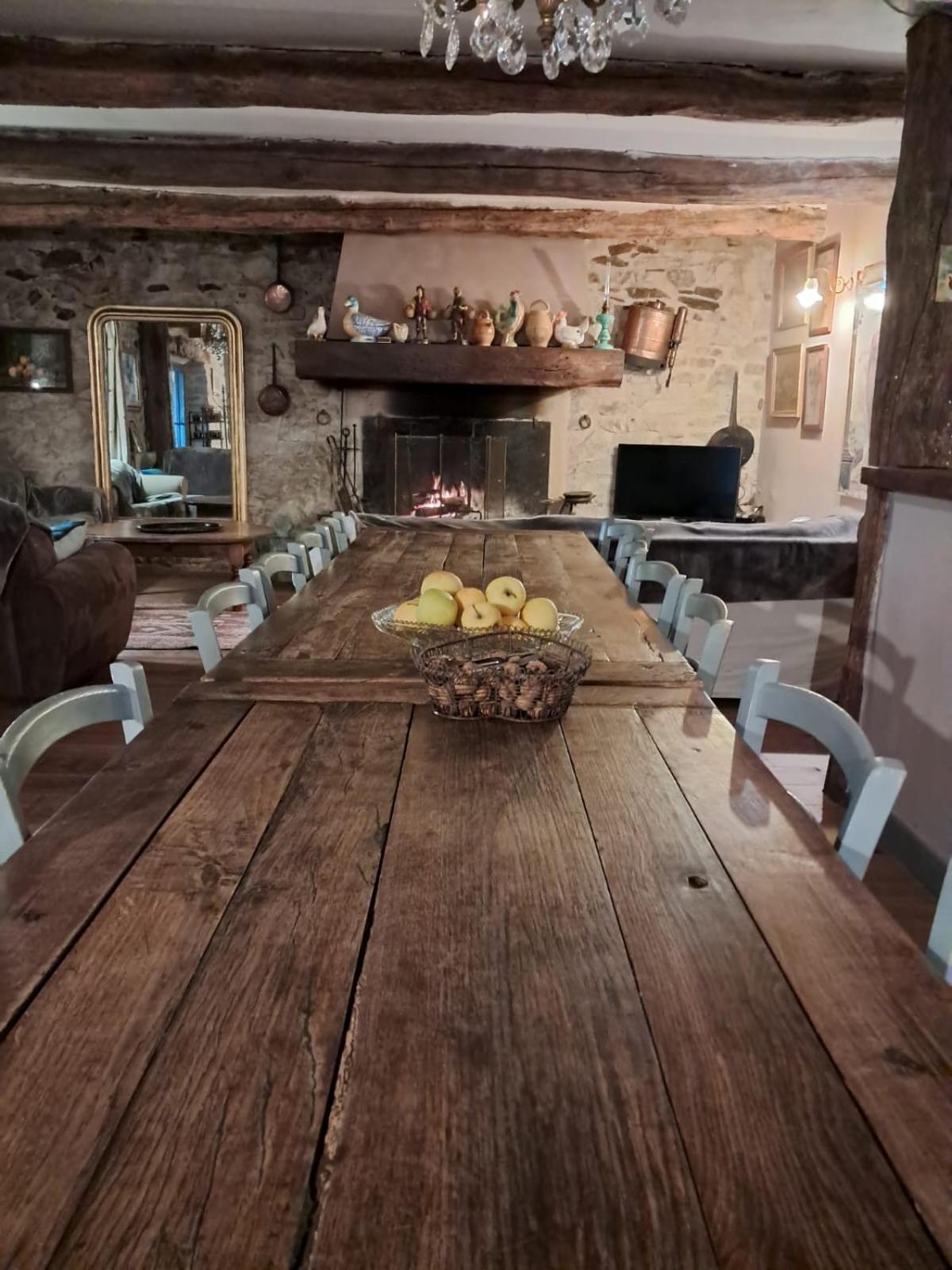 Nabat Le Haut, Chambre Et Table D'Hotes Courniou Eksteriør bilde